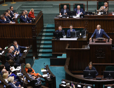 Miniatura: Polacy zmienili zdanie o rządzie Tuska....