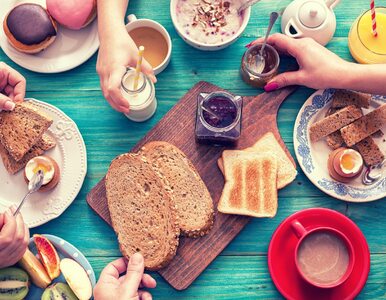 Pięć najgorszych nawyków śniadaniowych. Wśród nich jest kawa o poranku
