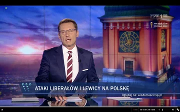 Paski informacyjne z "Wiadomości" TVP 