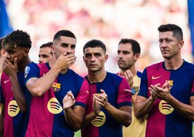 Miniatura: Napastnik Barcelony wylądował...
