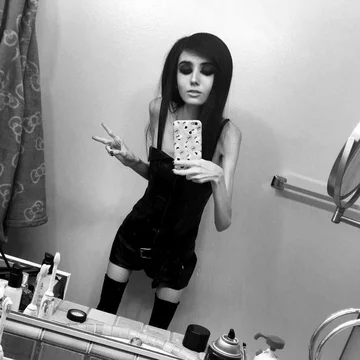 Eugenia Cooney 