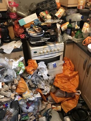 Miniatura: Kto był w stanie tak naśmiecić? Firma...