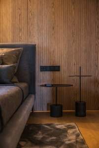 Miniatura: Zobacz wnętrze apartamentu, w którym czerń...