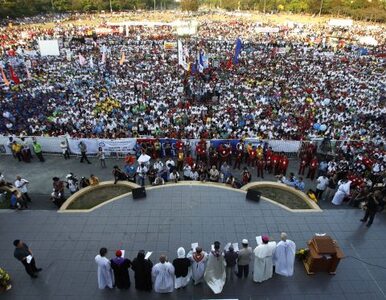 Miniatura: Filipiny: masowy protest katolików przeciw...