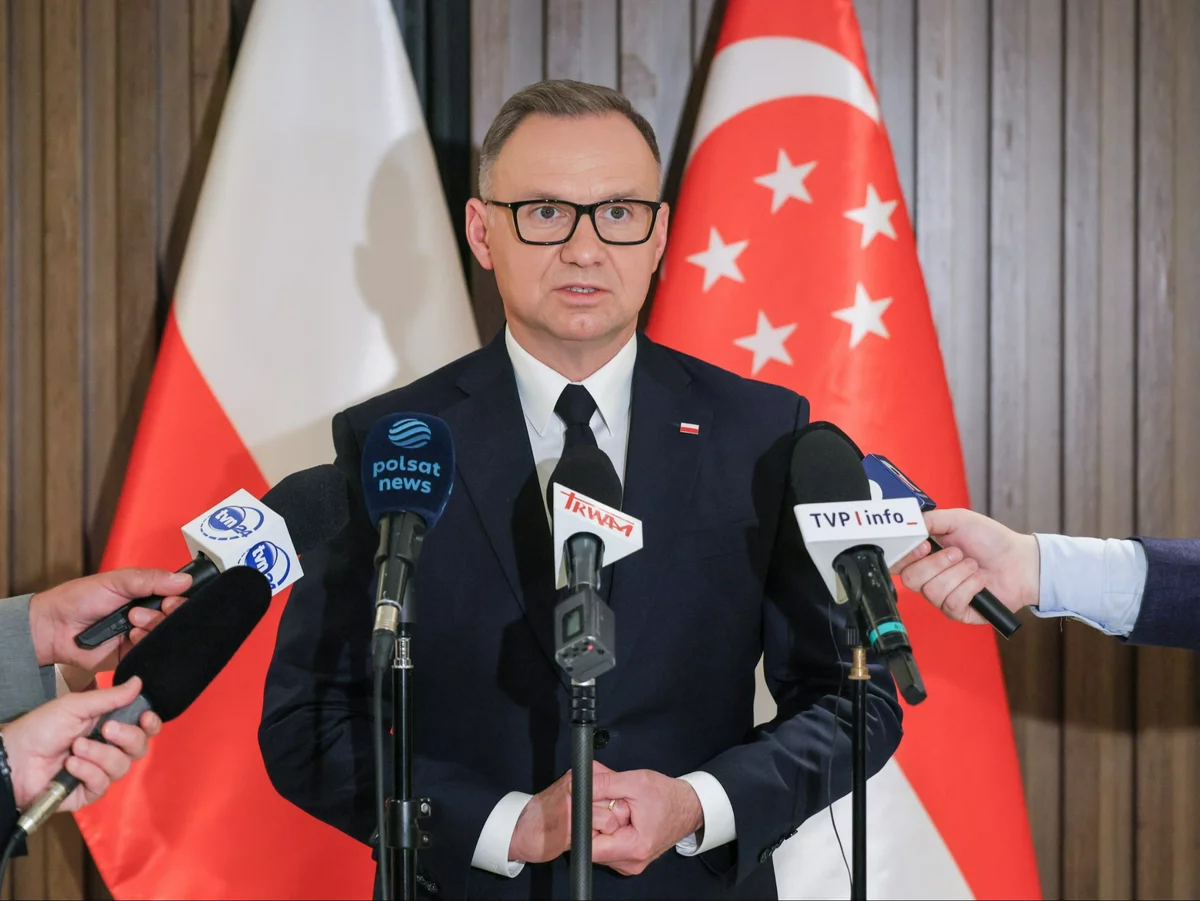 Miniatura: Lot powrotny Andrzeja Dudy opóźniony!...