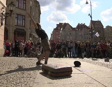Miniatura: Artyści uliczni z całego świata na...