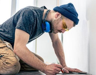 Miniatura: Nie zrywaj płytek! Ten trik z podłogą...