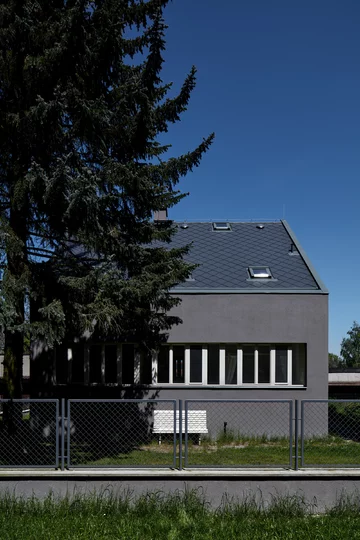 Renowacja podmiejskiego domku, projekt Kaa Studio Linka, forest, Kaa