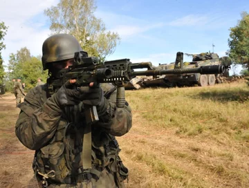 Pokaz Połączonych Ćwiczeń Sił Zbrojnych i Układu Pozamilitarnego ANAKONDA 2012 (fot. PAP/Marcin Bielecki)