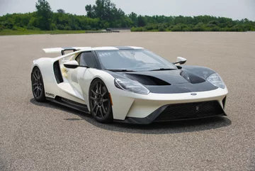 Ford GT Heritage Edition 