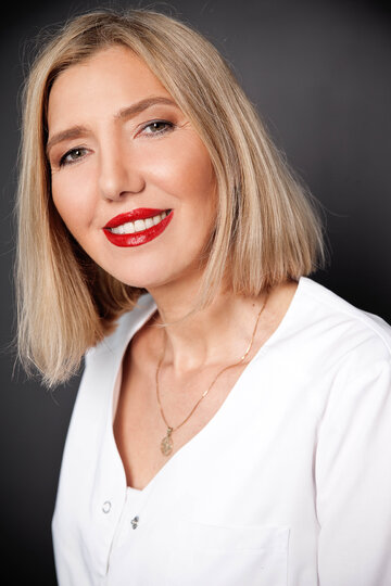 Dr Urszula Brumer / Medycyna Młodości