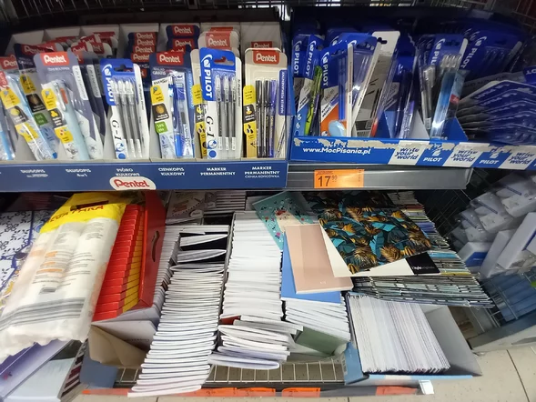 Miniatura: 300 plus już nie wystarczy? Rodzice...