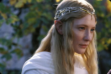 Drużyna Pierścienia_&copy; Warner Bros. Entertainment Inc. The&nbsp;Lord of&nbsp;the&nbsp;Rings, the&nbsp;characters, names and&nbsp;places therein are trademarks of&nbsp;The Saul Zaentz Co., dba Tolkien (1)
