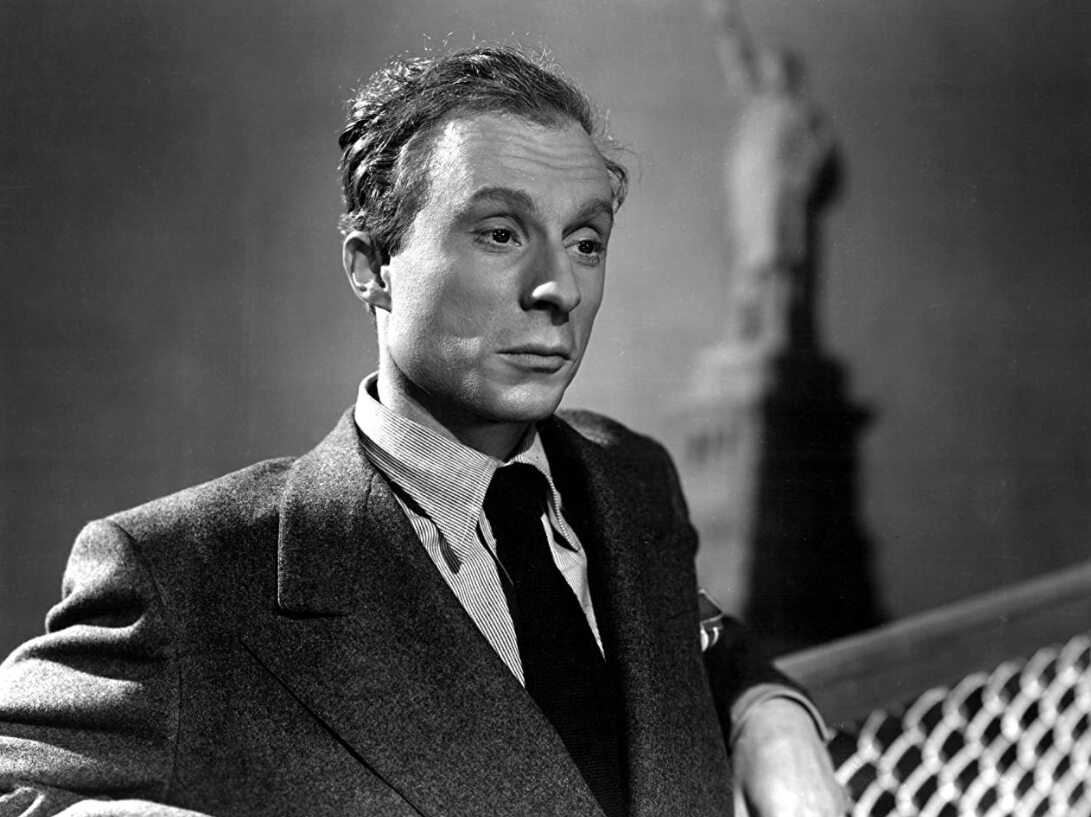 Norman Lloyd w filmie „Sabotaż” (1942) 