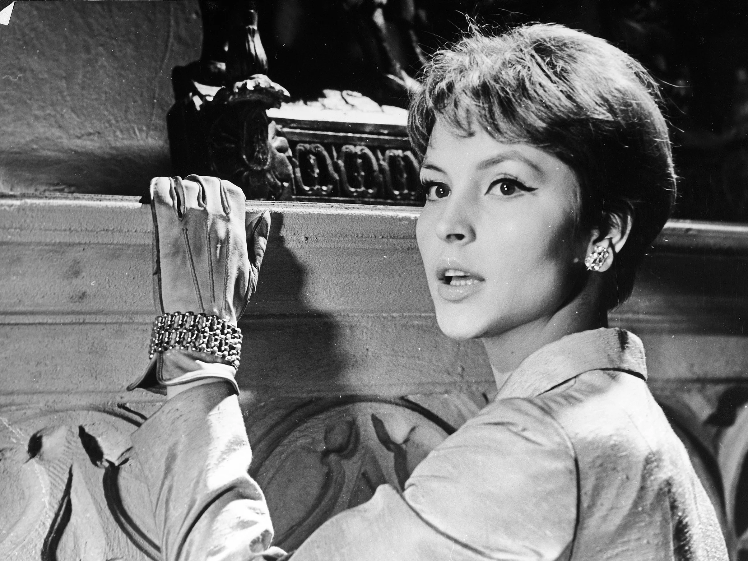 Polskie gwiazdy ekranu z czasów PRL-u. Rozpoznasz wszystkie na starych zdjęciach?