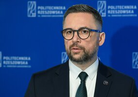 Miniatura: Nawrocki sabotuje polską naukę? Ostre...