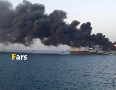 Zatonął największy okręt marynarki wojennej Iranu. Na pokładzie wybuchł...