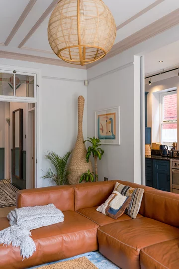 Wnętrza w wakacyjnym klimacie, projekt Red Deer downloadfor.press, Red Deer