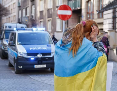 Miniatura: Polacy o wpływie Ukraińców na naszą...