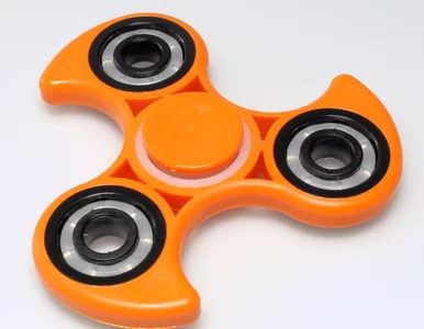 Miniatura: Rządowa agencja ostrzega przed spinnerami....