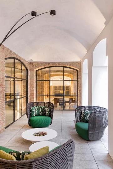 Loft w pałacu, projekt Estudio Vilablanch i TDB Arquitectura v2com, 4480-01