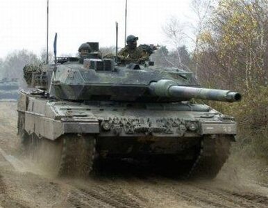 Miniatura: Rosyjskie czołgi dotarły pod Mariupol