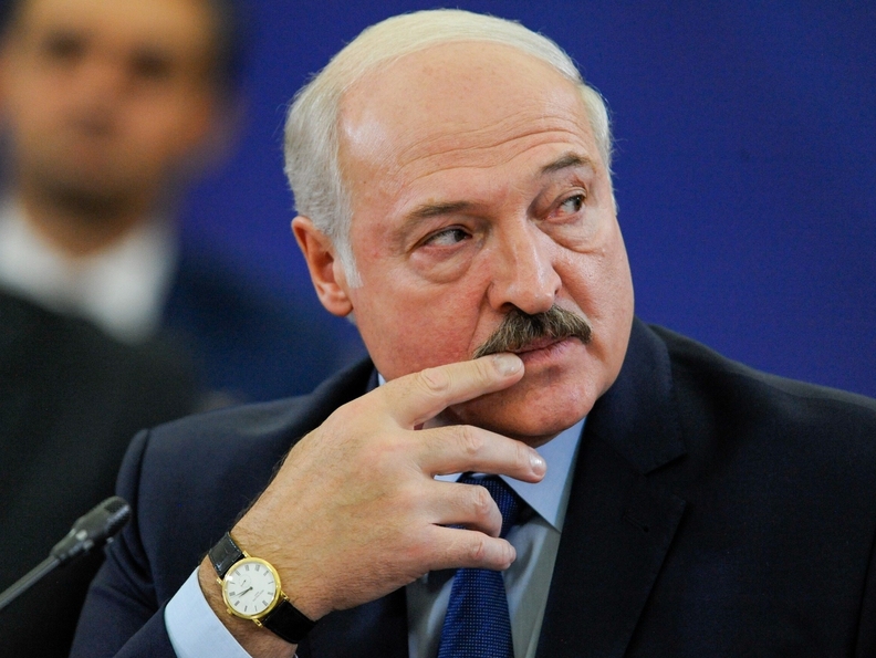 „Prowokują nas”. Łukaszenka mówi <br>o atakach rakietowych na&nbsp;Białoruś