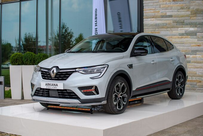 Hybrydowe modele Renault