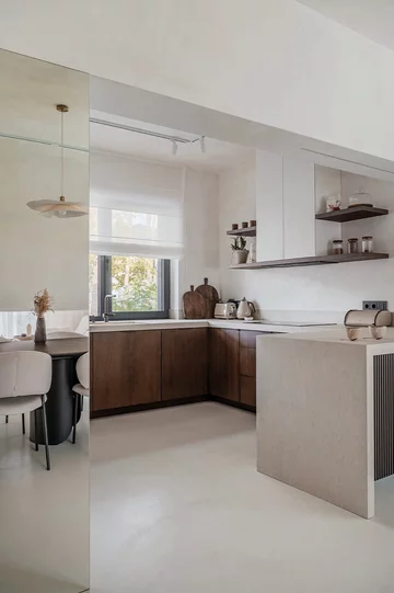 Dom słynnych influencerów: nowoczesne wnętrza pełne komfortu, elegancji i technologii 