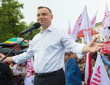 Miniatura: Duda chce, żeby Polacy zarabiali tak, jak...