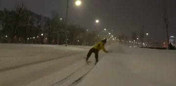 Przejażdżka na nartach po Moskwie 