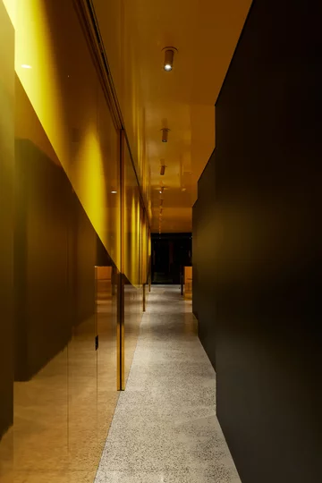 Leśny azyl miłośników sztuki, projekt Studio Jean Verville architectes v2com, 1010-16, Studio Jean Verville