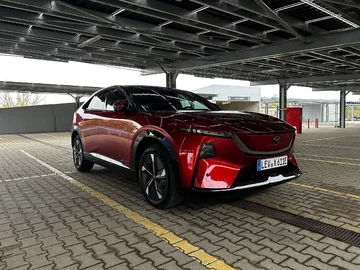 Nowa Mazda CX-6e Mazda CX-6e w redakcyjnym teście. Wrażenia z jazdy