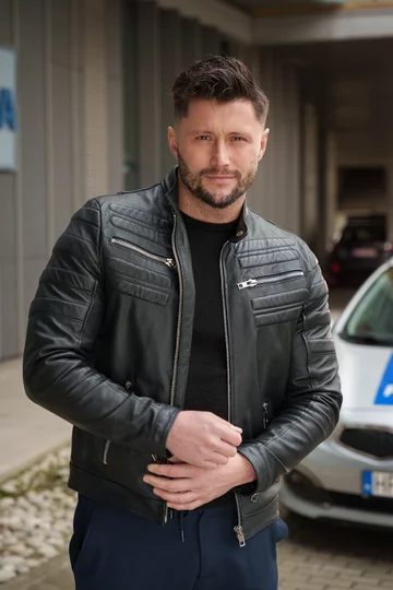 „Gliniarze”, Piotr Mróz 
