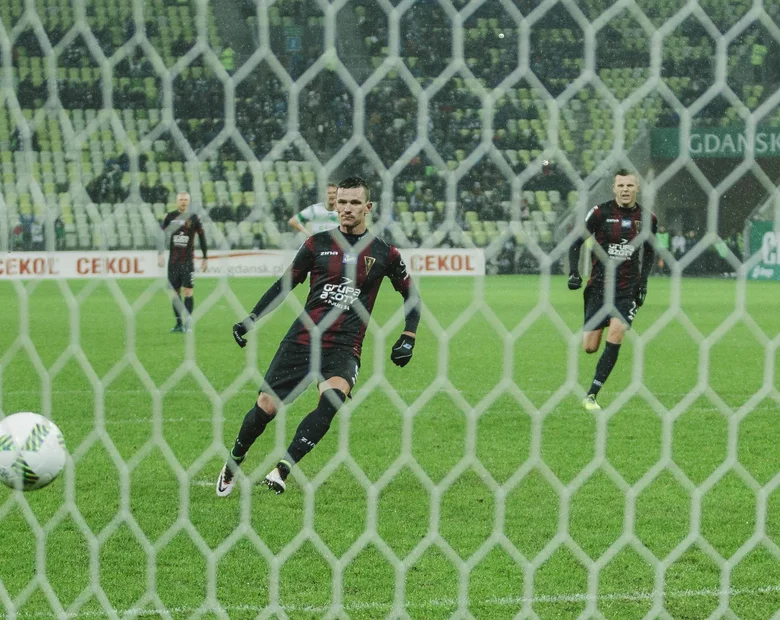 Miniatura: Takie rzeczy tylko w Ekstraklasie....