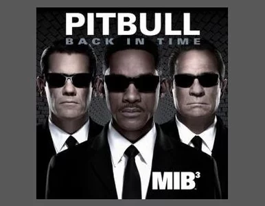 Miniatura: Pitbull śpiewa dla "Facetów w czerni"