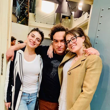 Johnny Galecki i Alaina Meyer 