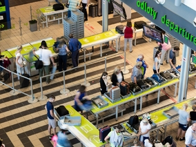 Turysta z Zakopanego straszył bombą. Lotnisko w Katowicach miało...