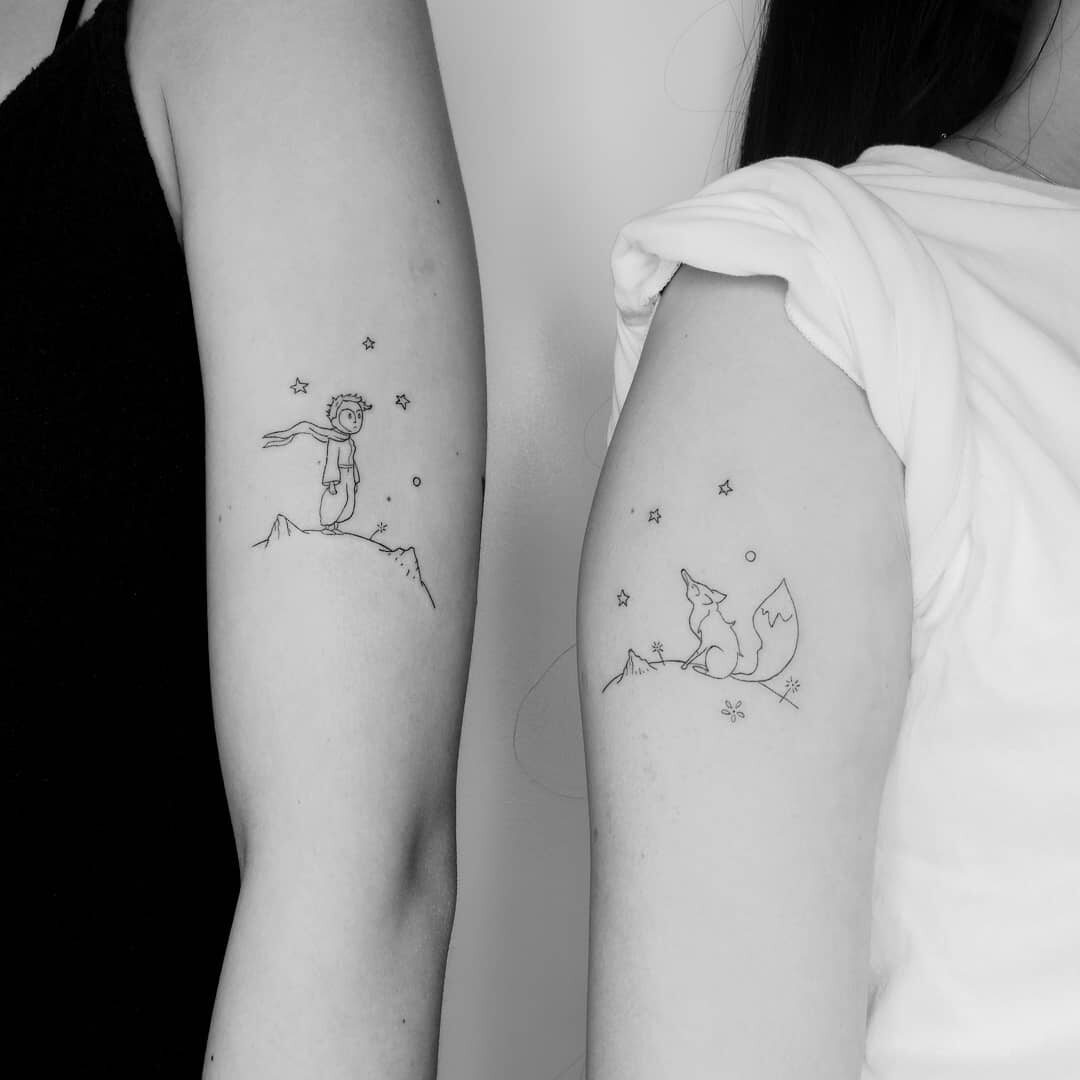 Tatuaże matki i córki z motywem z „Małego Księcia” 