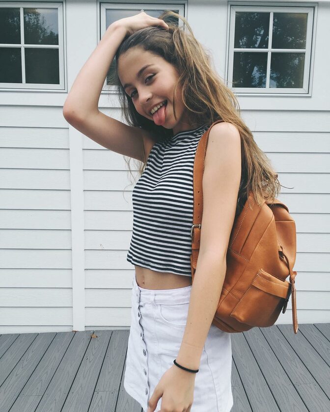 Carys Zeta Douglas galeria, zdjęcie 8