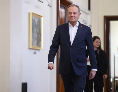 Miniatura: „Niedyskrecje parlamentarne”. Tusk...