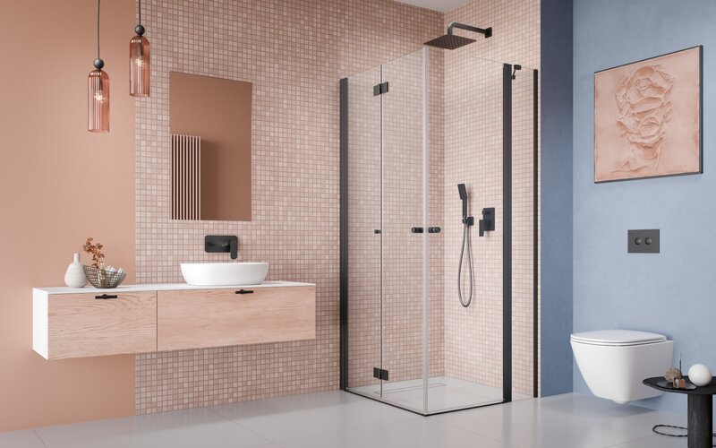 W&nbsp;małej łazience wyb&oacute;r między wanną a&nbsp;prysznicem wpływa nie&nbsp;tylko na&nbsp;komfort, ale&nbsp;też na&nbsp;optyczne powiększenie i&nbsp;funkcjonalność całego wnętrza