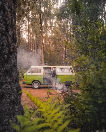 Bus przerobiony na mieszkanie 