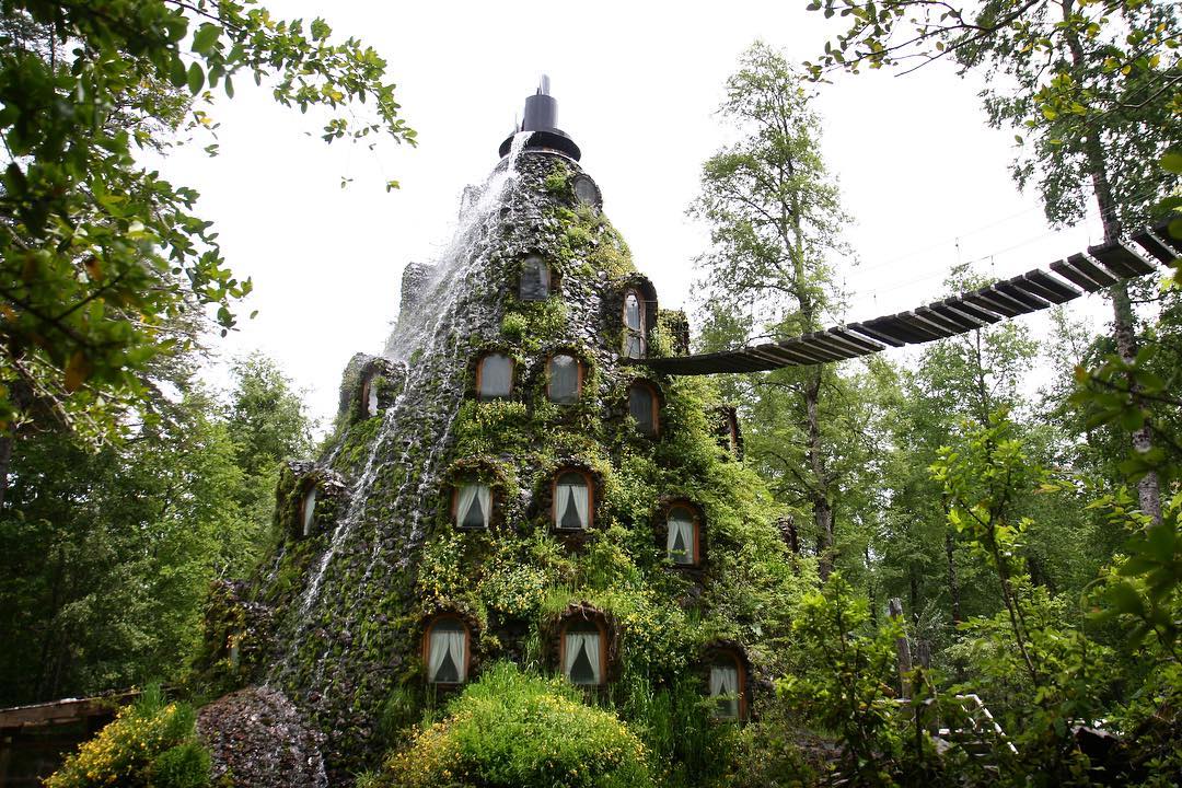 Montaña Mágica Lodge, Chile 