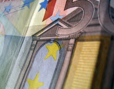 Miniatura: Euro słabnie wobec dolara - tak tanie nie...
