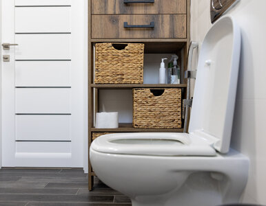 Miniatura: Wyciśnij, poczekaj, wytrzyj. Żółte plamy z...