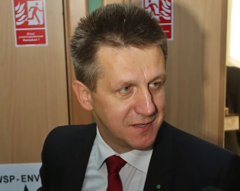 Miniatura: Bury: dymisja Kopacz? Ciszej nad tą trumną