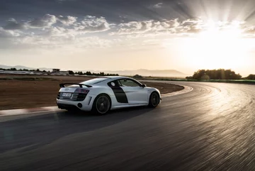 Audi R8 Coupé V10 GT RWD 