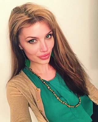 Miniatura: Melissa Baizen, czyli kobieta łudząco...