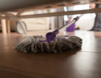 Miniatura: Myjesz panele i nie wiesz, że im...